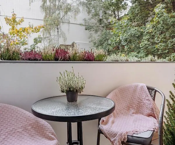 Daire Tomasza 25 3 *